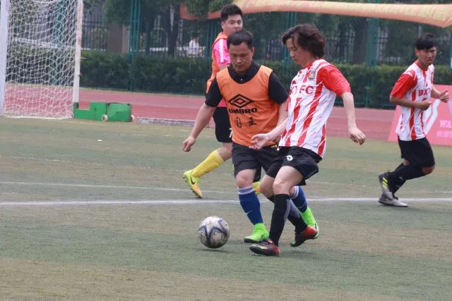 伊卡尔迪晒旺达视频：她闯入我家骚扰了我2小时